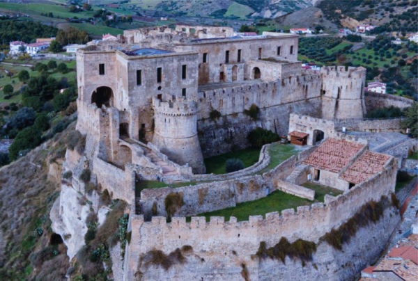 Castello Federiciano 600x404