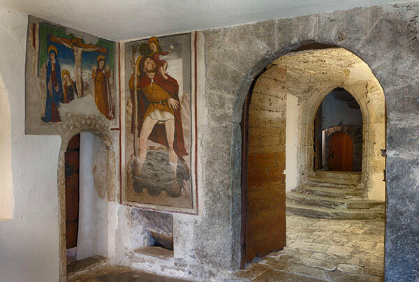 Castello-Sarriod__MIDA_600x404