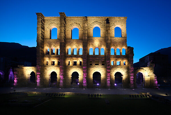 Teatro-romano-di-Aosta_MIDA_600x404
